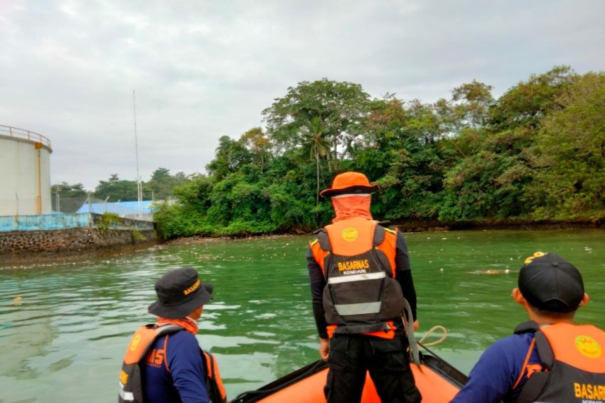 Tim SAR cari nelayan yang hilang di perairan Kasilampe Teluk Kendari