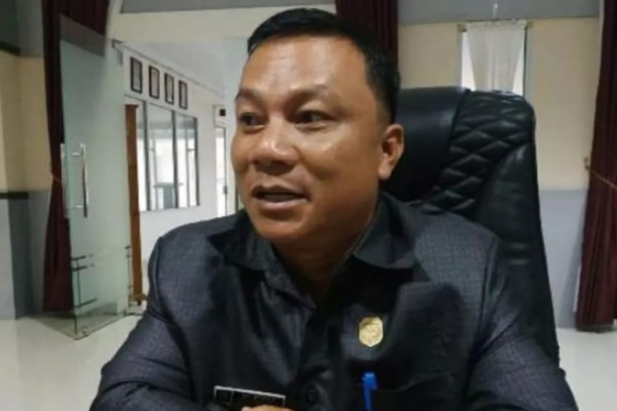 Dewan minta Pemkab Sintang maksimalkan gali potensi sumber PAD