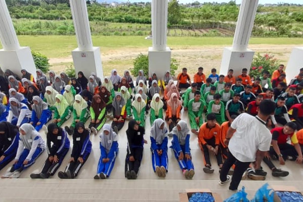 Pasukan paskibraka Abdya siap bertugas upacara bendera HUT RI ke-78