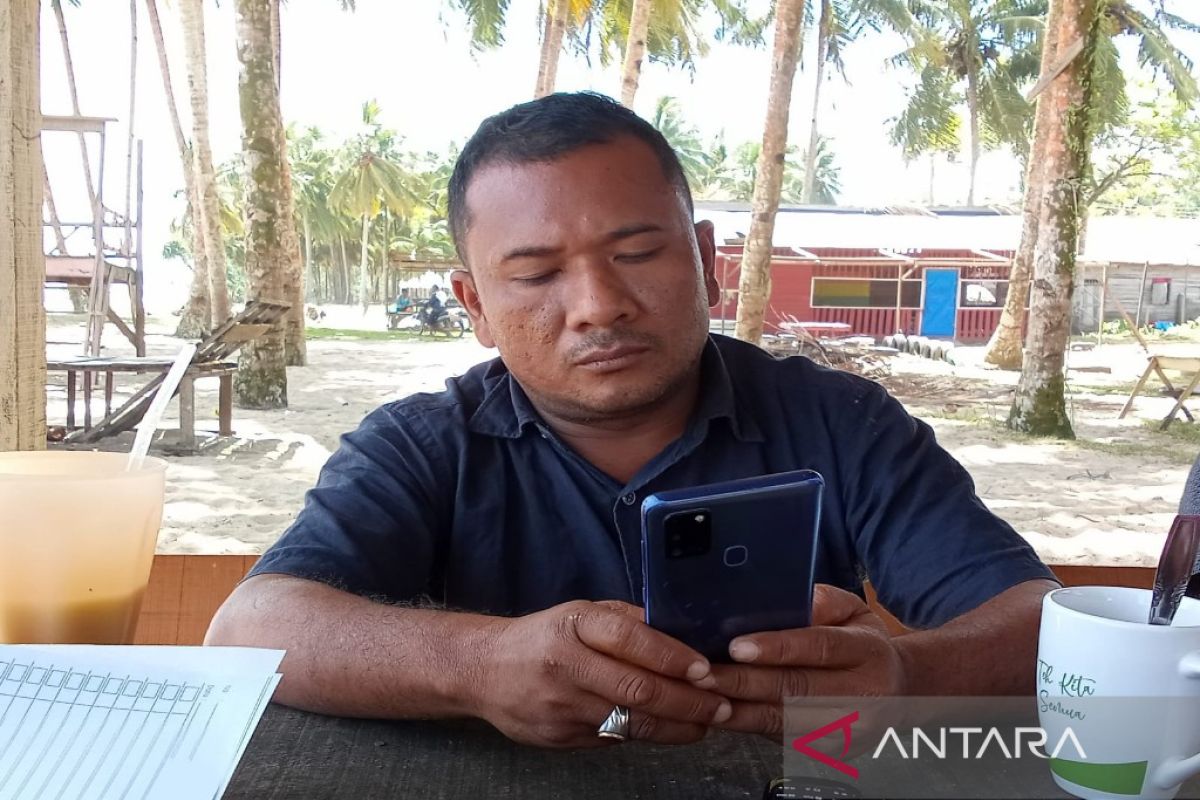 Bupati Madina diminta tinjau ulang pengangkatan Pj Kades Tabuyung