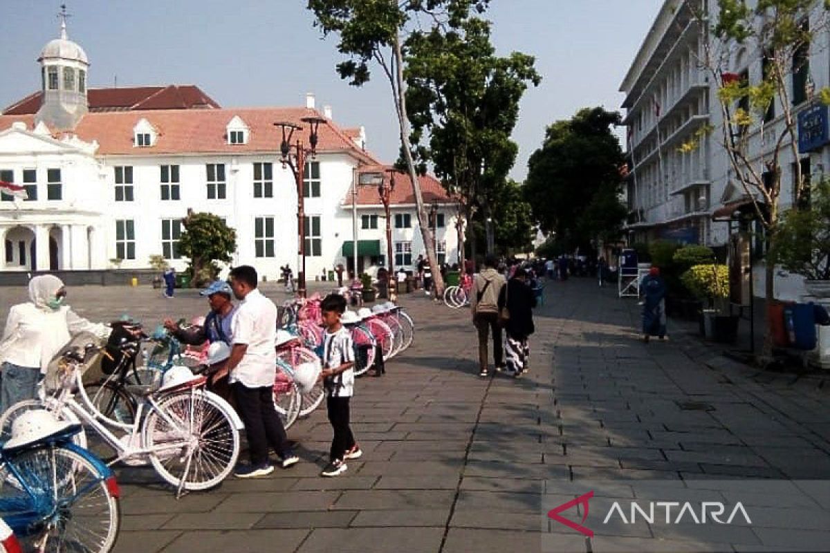 Masyarakat dilarang parkirkan kendaraan di Kota Tua