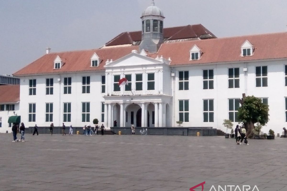 Pemilik diimbau revonasi gedung di Kota Tua