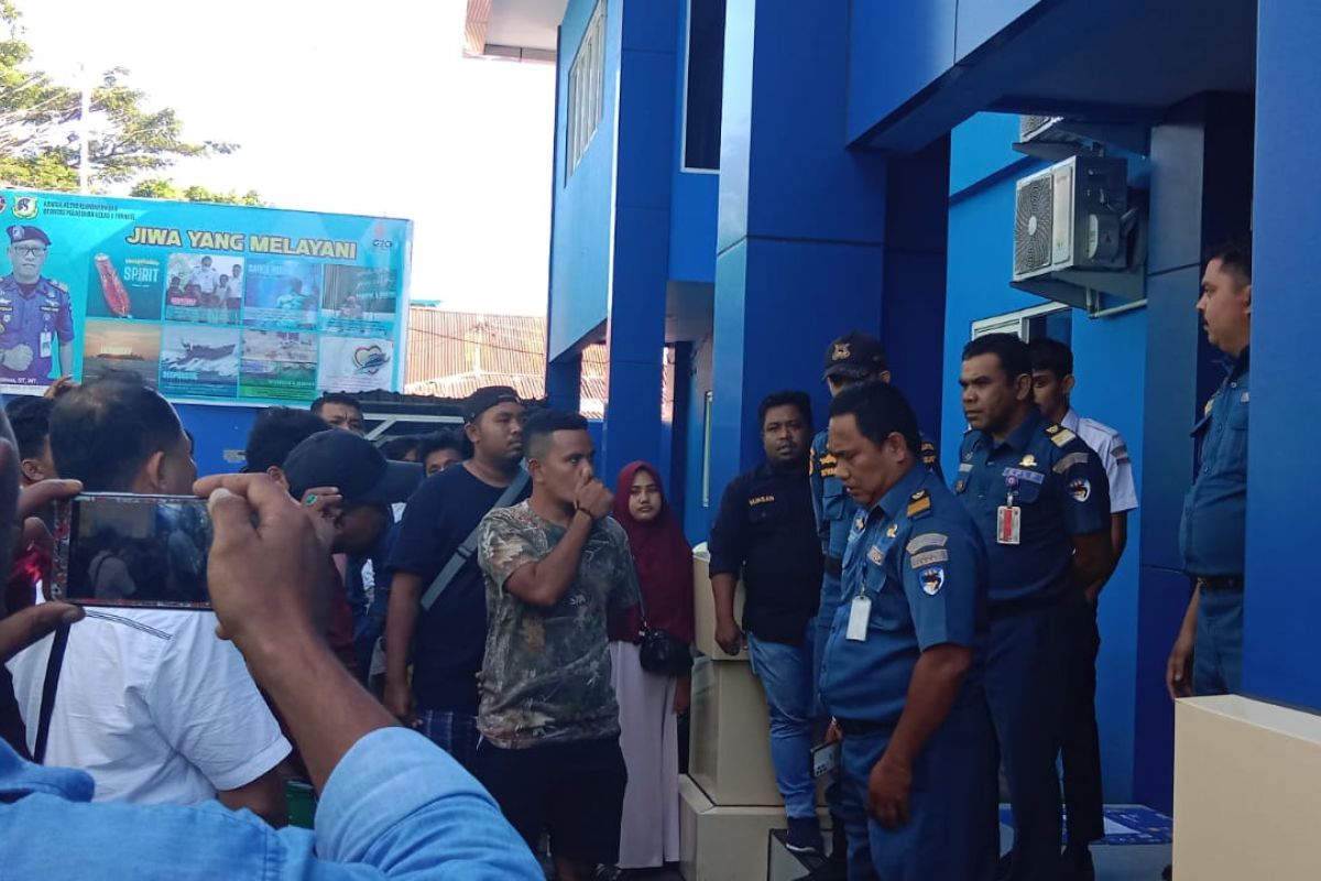 KSOP Ternate: penundaan pelayaran demi keselamatan penumpang
