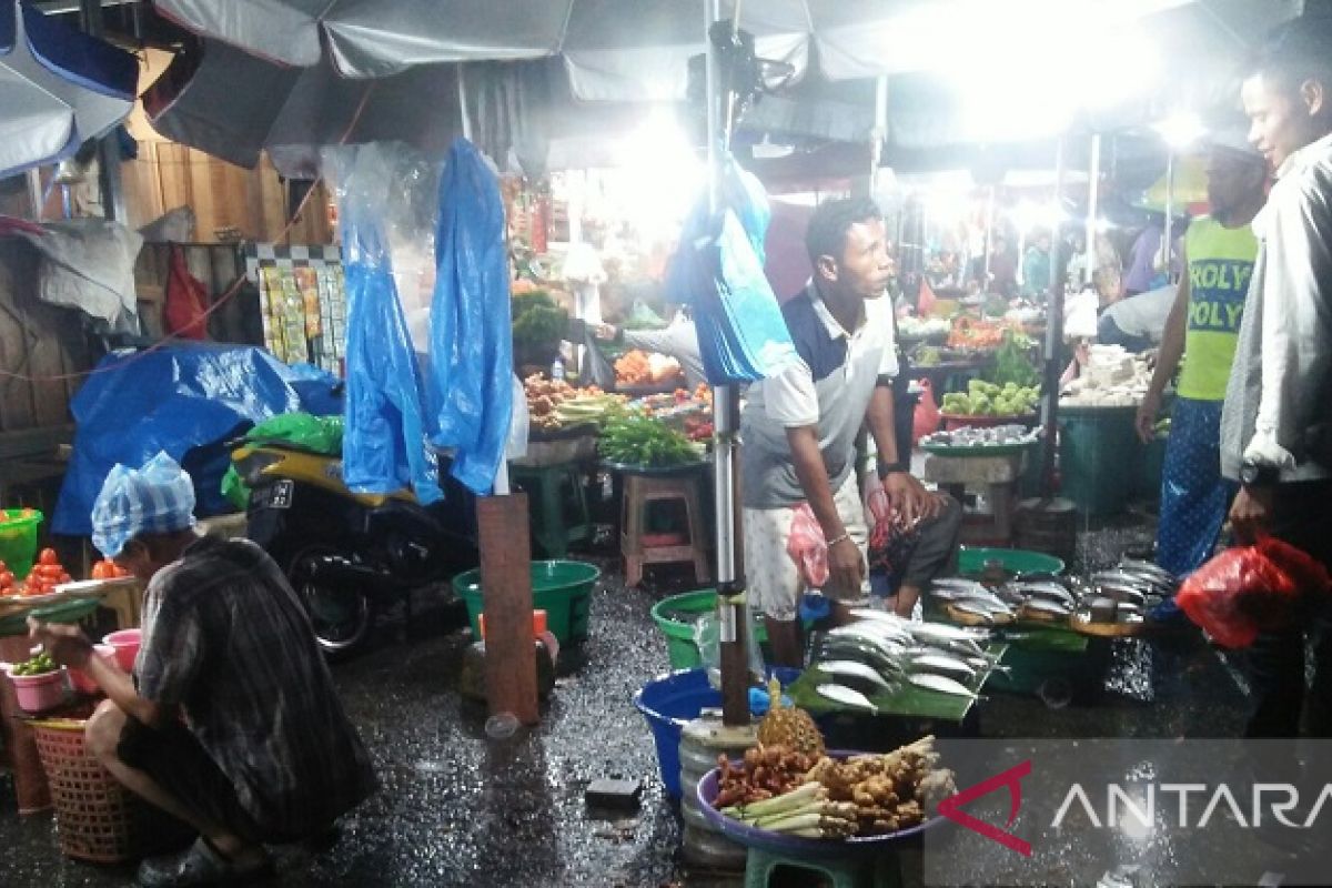 Cuaca ekstrem akibatkan harga bahan pangan masih tinggi di Ambon