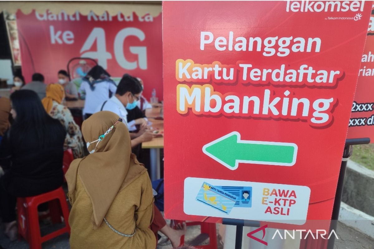 Telkomsel imbau pelanggan di Makassar segera "upgrade" jaringan ke 4G