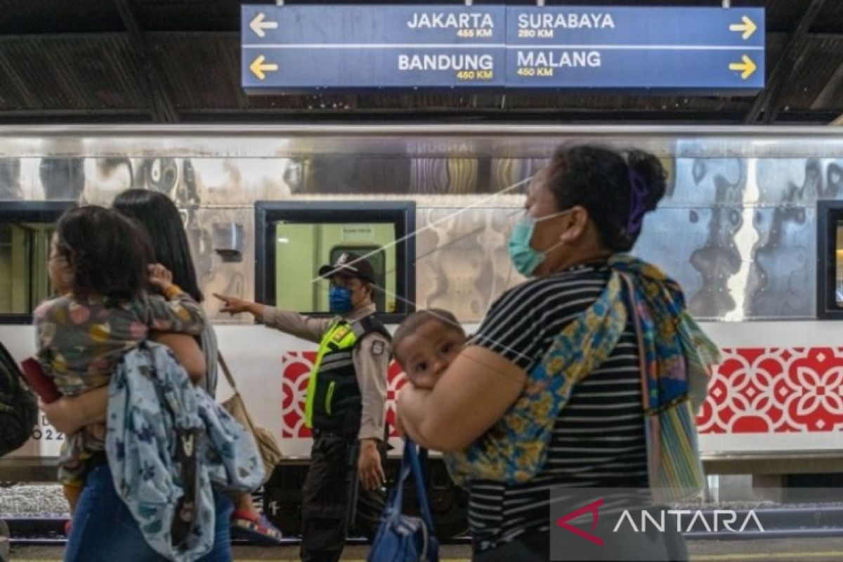 Daop Surabaya tolak 22 orang penumpang tidak penuhi syarat naik KA