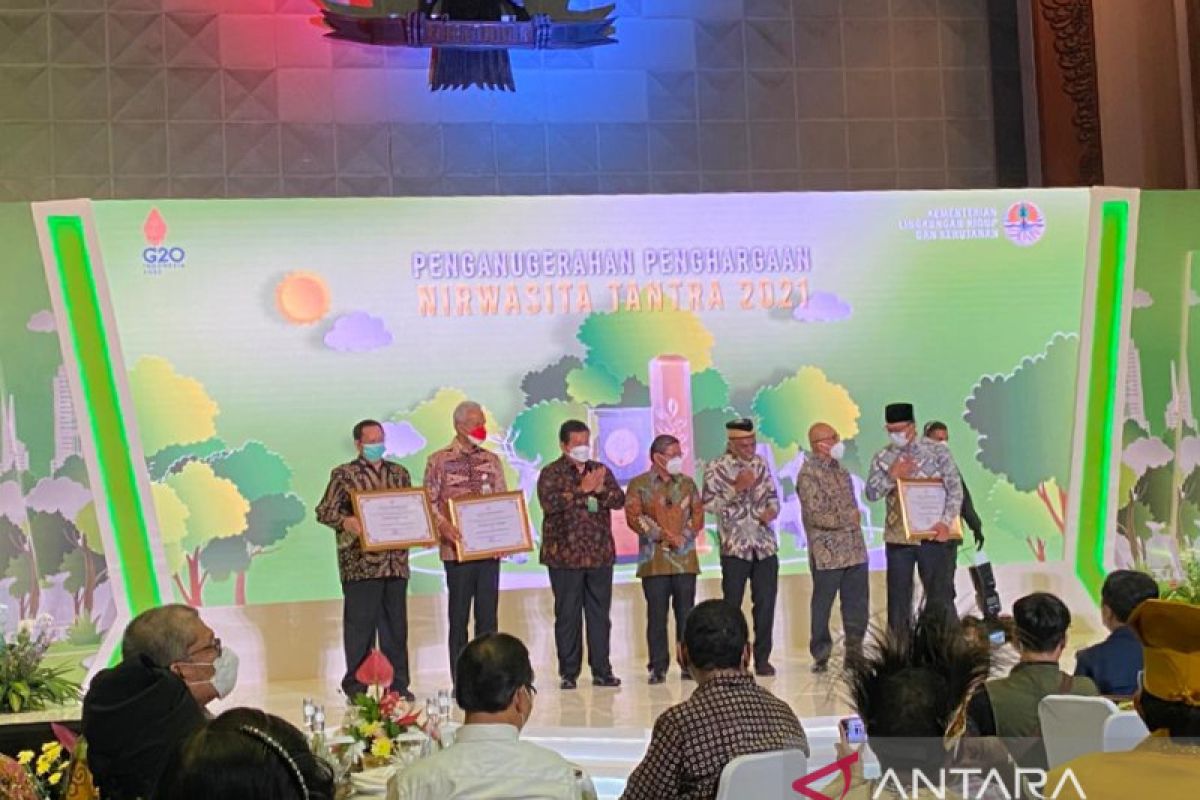 Sepuluh pahlawan lingkungan raih penghargaan Kalpataru 2022