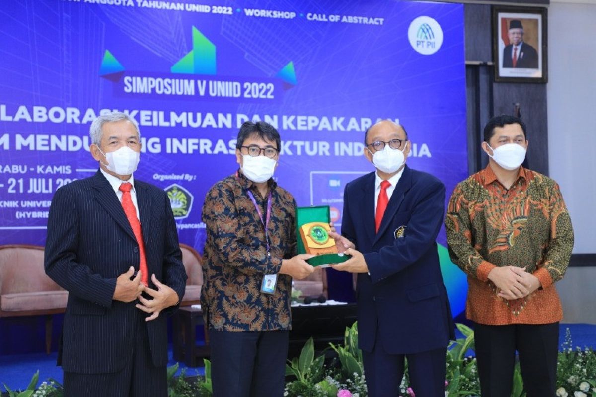 FTUP gandeng PII dan UNIID gelar simposium tentang infrastruktur