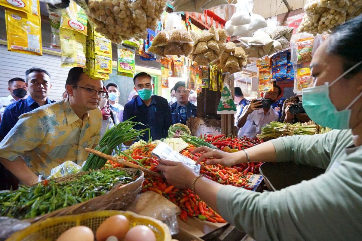 Wamendag apresiasi langkah Pemkab Banyuwangi digitalisasi transaksi di pasar