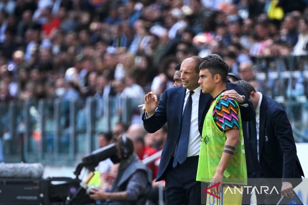 Pelatih Juventus Allegri sebut timnya tertidur di 15 menit pertama lawan Inter