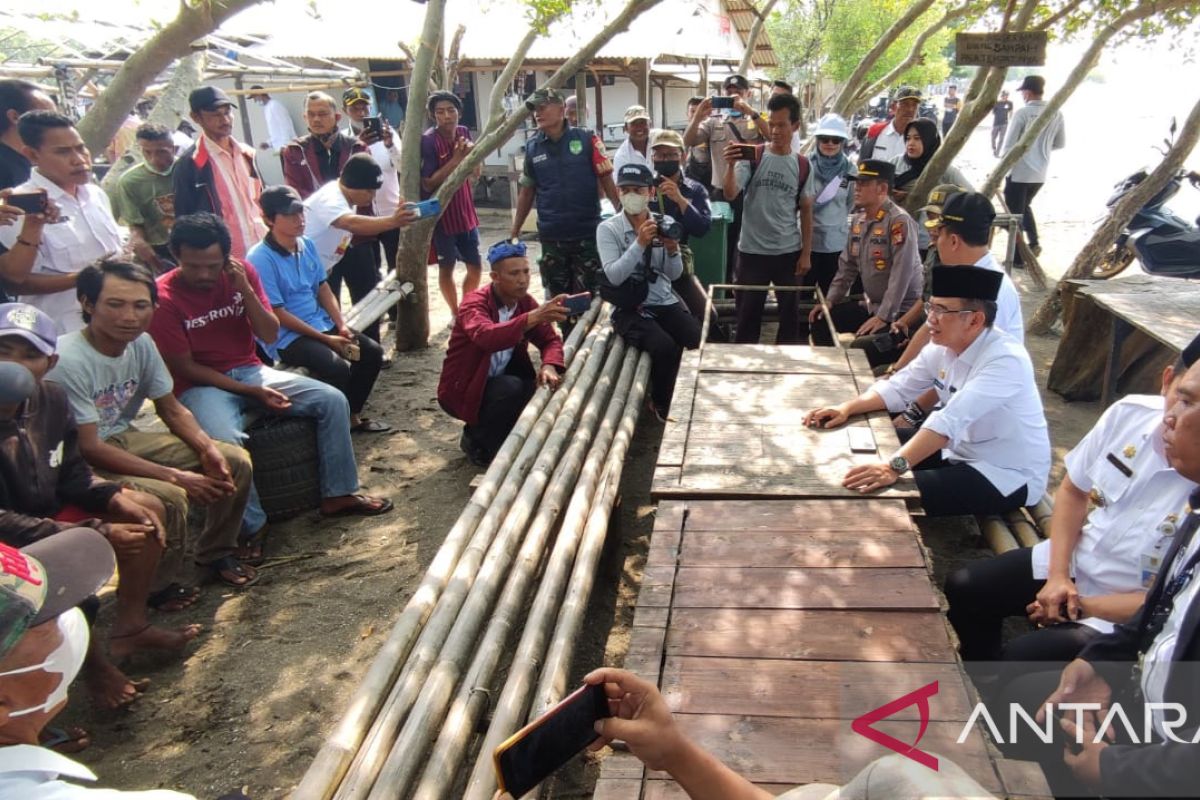 Nelayan Muaregembong Bekasi desak pemerintah tertibkan pukat harimau