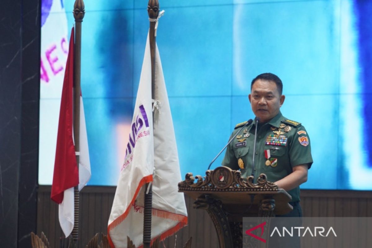 Kepala Staf TNI AD harap SMSI mampu tangkal penyebaran berita bohong