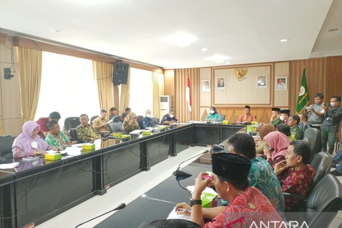 Pemprov Bengkulu minta Kementerian ESDM tinjau ulang izin tambang besi