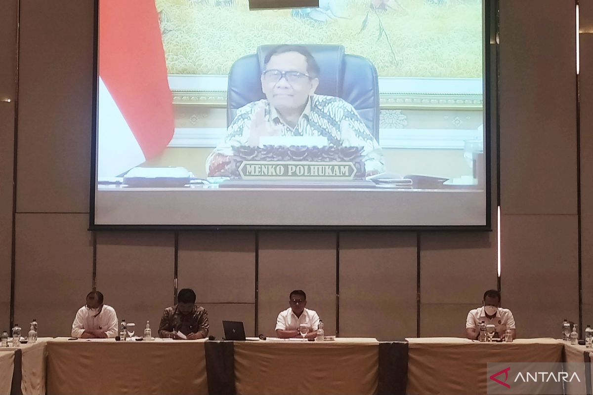 Mahfud MD tegaskan KKB di Papua musuh rakyat