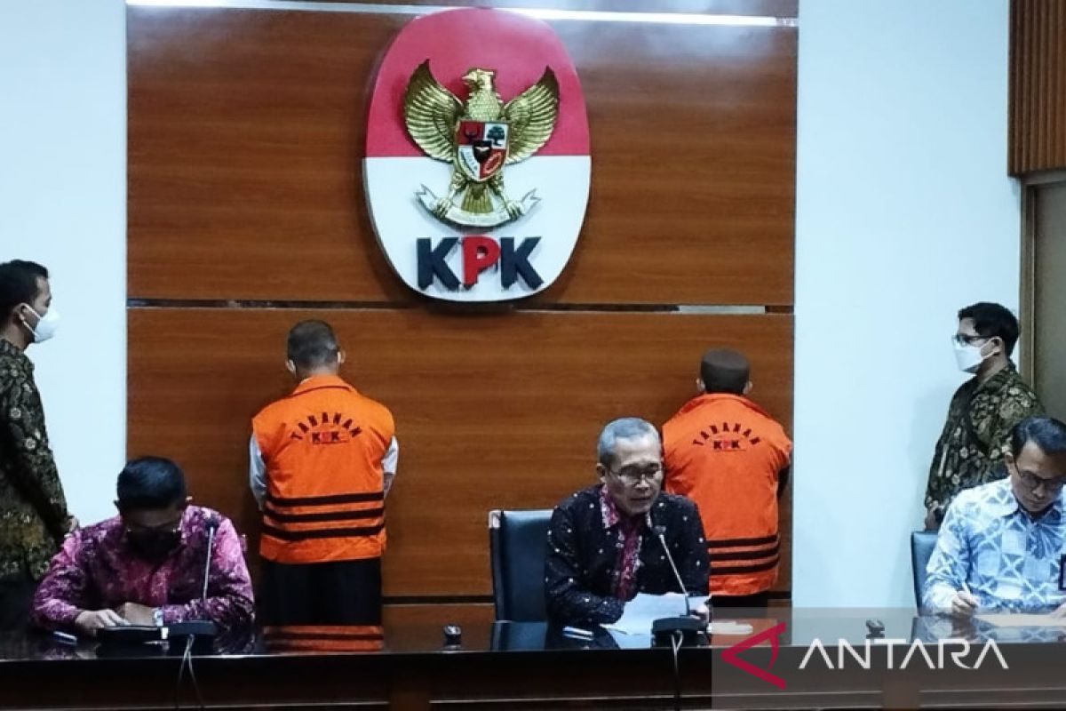 KPK tetapkan tiga tersangka kasus korupsi proyek Stadion Mandala Krida