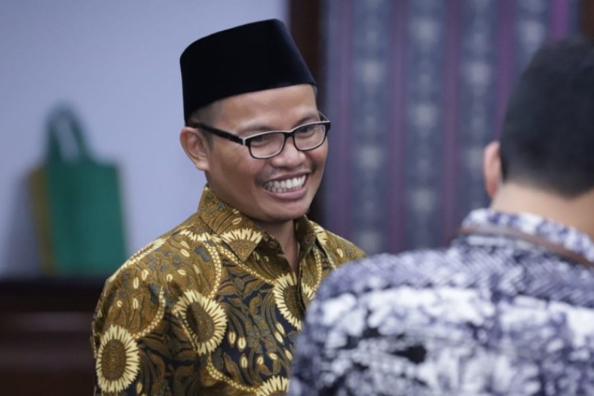 Kemenag susun standarisasi honorarium bagi imam dan takmir masjid