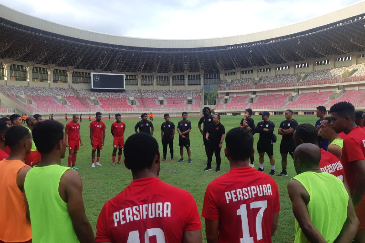 Persipura Jayapura menangi laga uji coba kedua di Stadion Mandala
