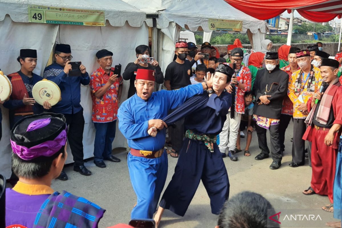 Selayang pandang silat Betawi, gerakan hingga pelestarian