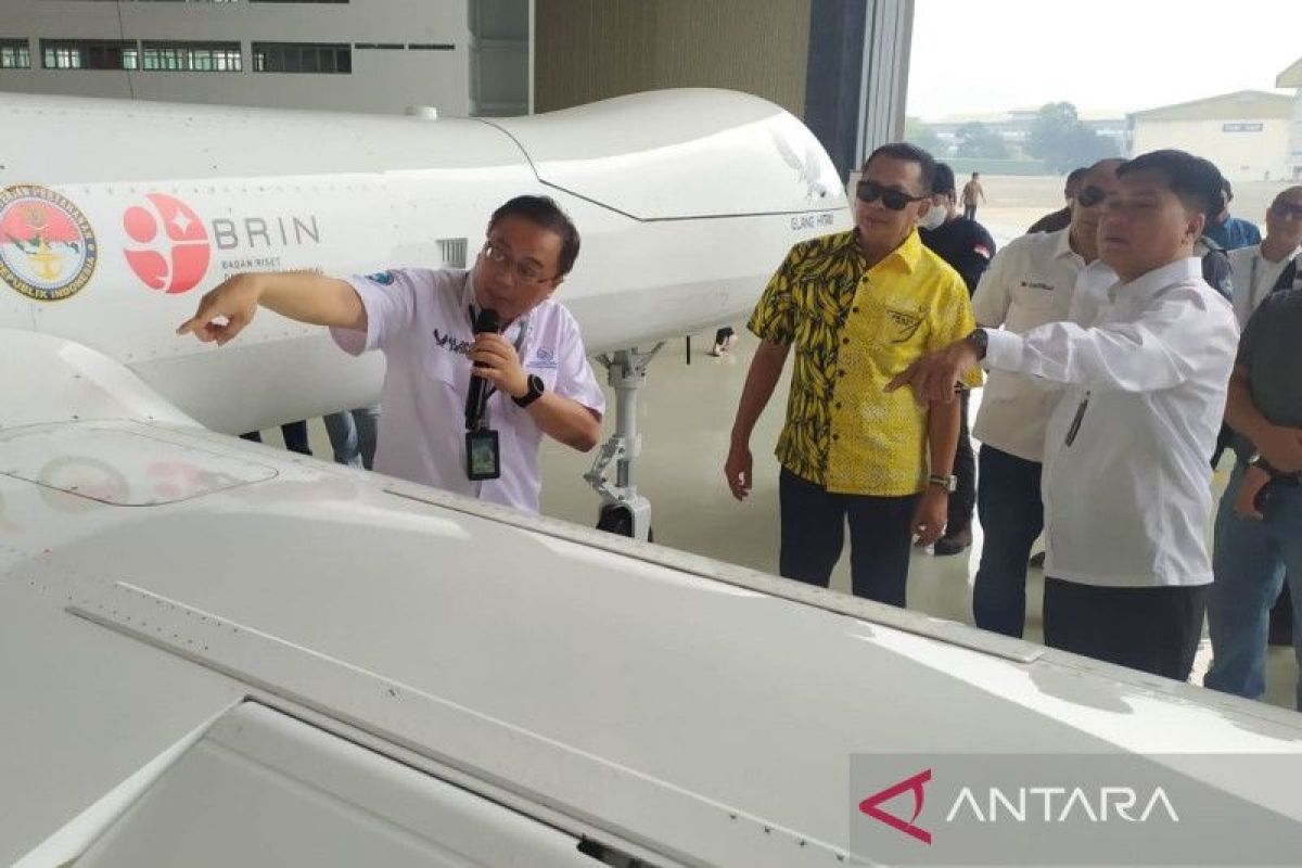 Ketua MPR Bambang Soesatyo pesan satu pesawat CN235 dari PT Dirgantara Indonesia