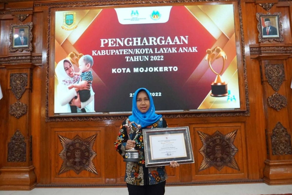 Pemkot Mojokerto raih penghargaan Kota Layak Anak dari KPPPA