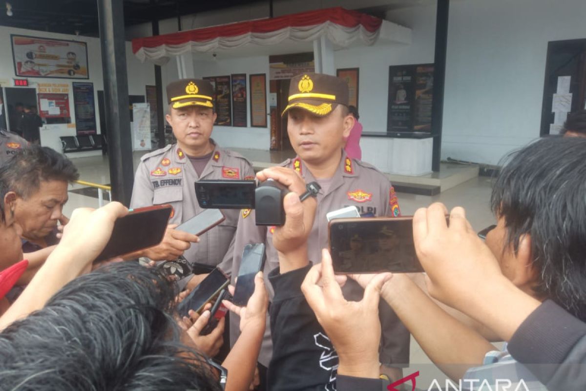 Polres Minahasa Tenggara target300 warga jalani vaksinasi per hari