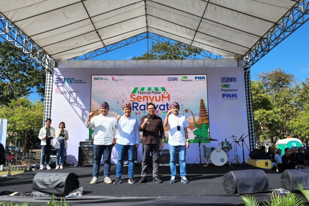 Pegadaian-BRI-PNM berkolaborasi adakan Festival Pasar Senyum Rakyat di Denpasar