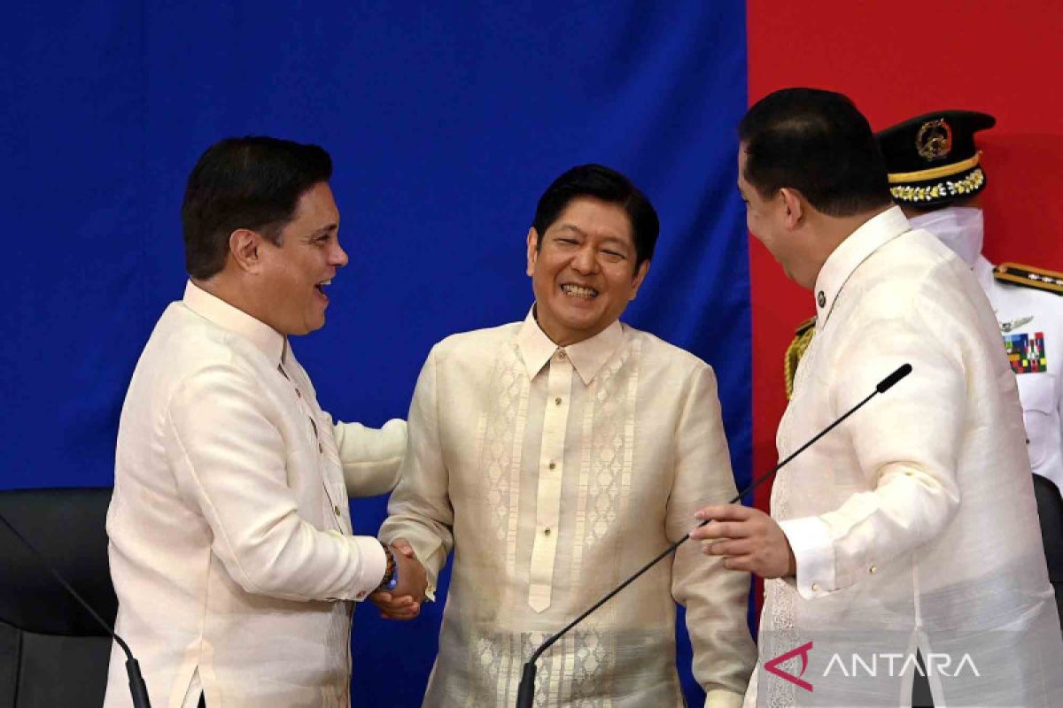 Ketua DPR Filipina mundur di tengah isu korupsi