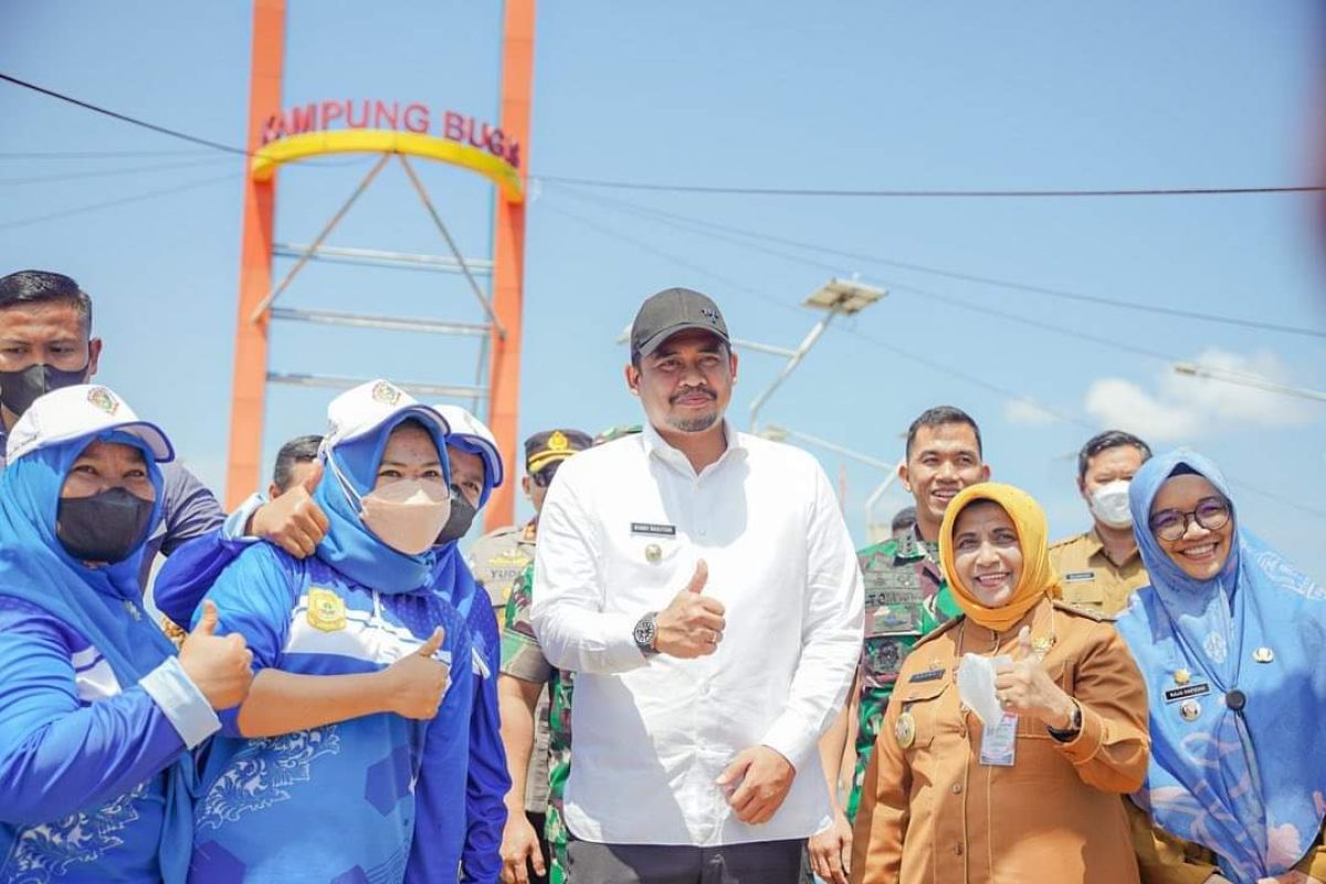 Wali Kota Medan pelajari pembangunan rumah apung di Tanjungpinang