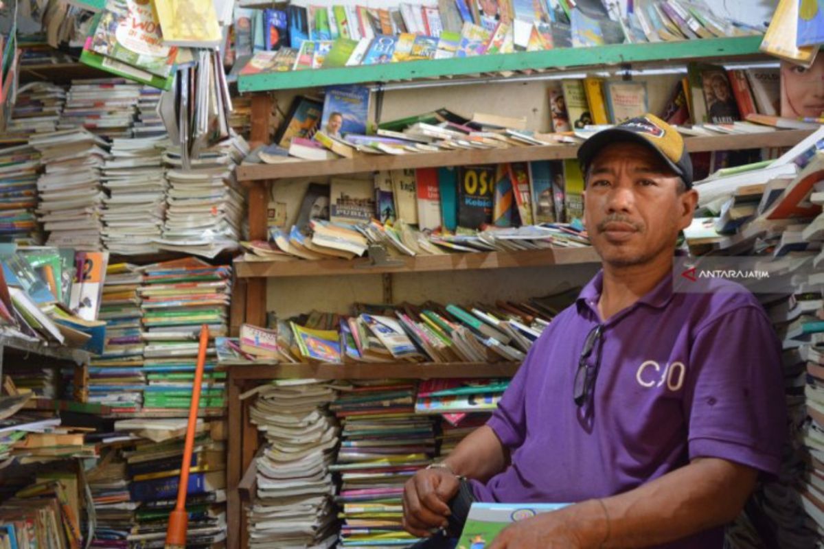 DPRD Medan:   Selesaikan relokasi 180 kios buku bekas Lapangan Merdeka