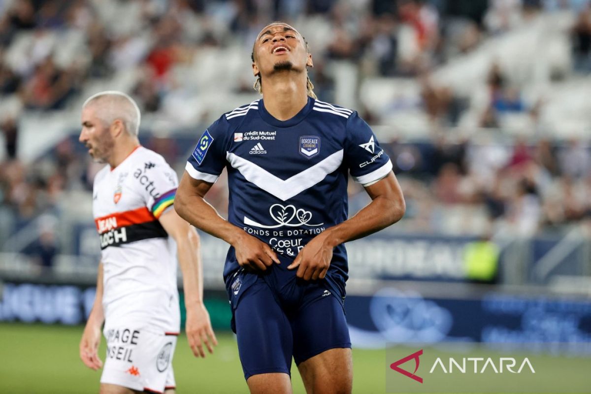 Southampton resmi dapatkan Sekou Kamara dari Bordeaux