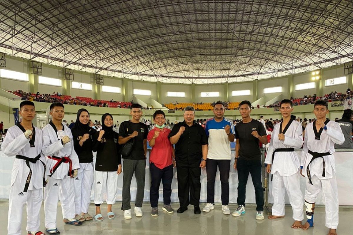 Wako Solok semangati atlit taekwondo Indonesia bertanding