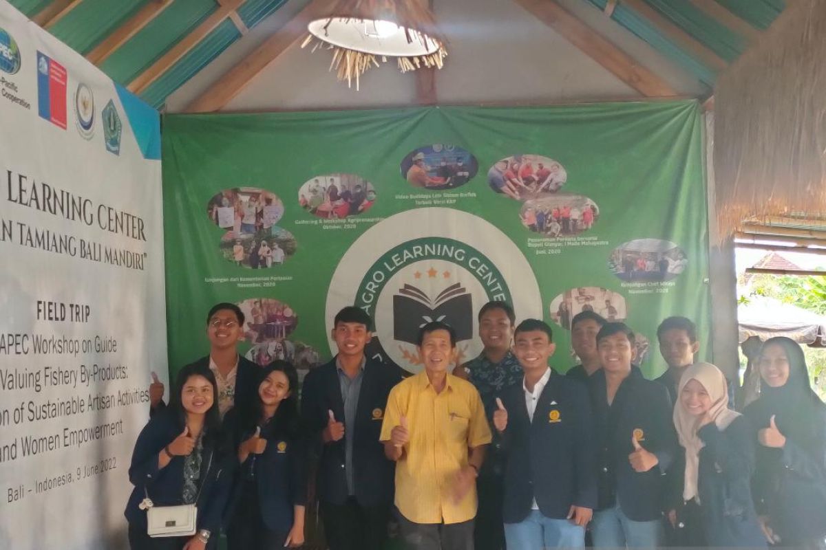 Pastika dorong mahasiswa di Bali tak hanya kembangkan ilmu di kampus