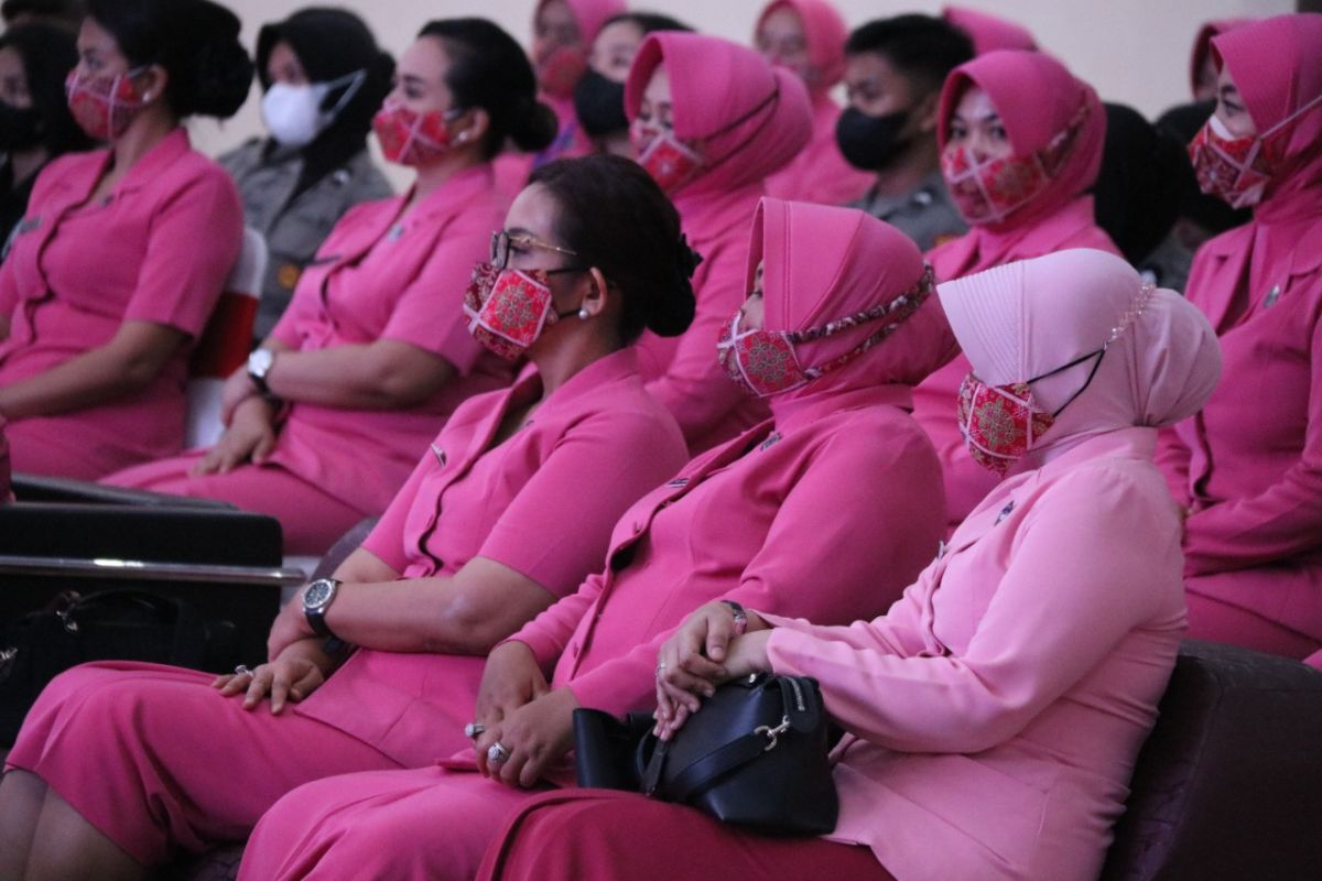 Polda Kaltara laksanakan pelatihan "Public Speaking"