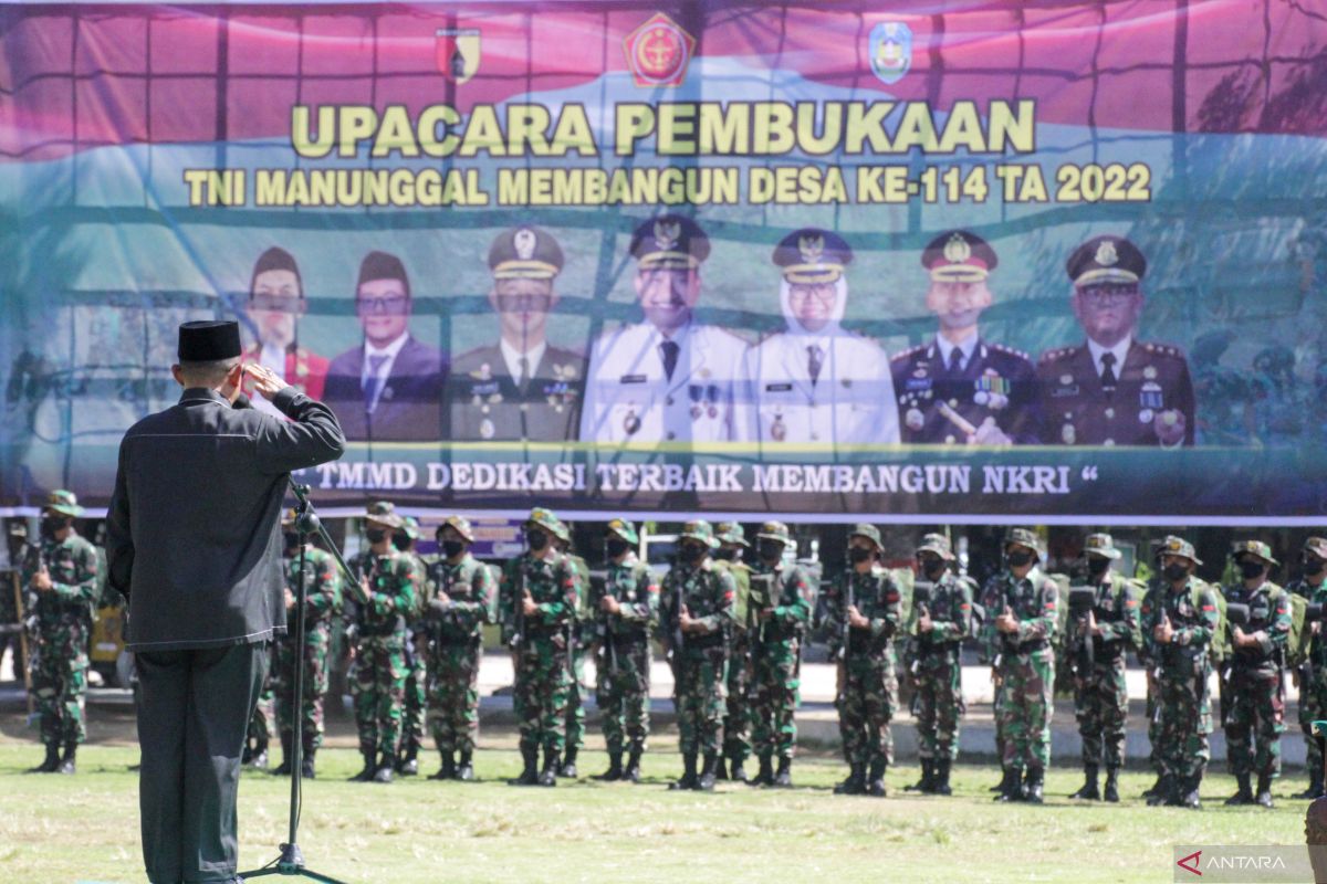 Bupati Situbondo sebut TMMD jadi momentum merajut kebersamaan