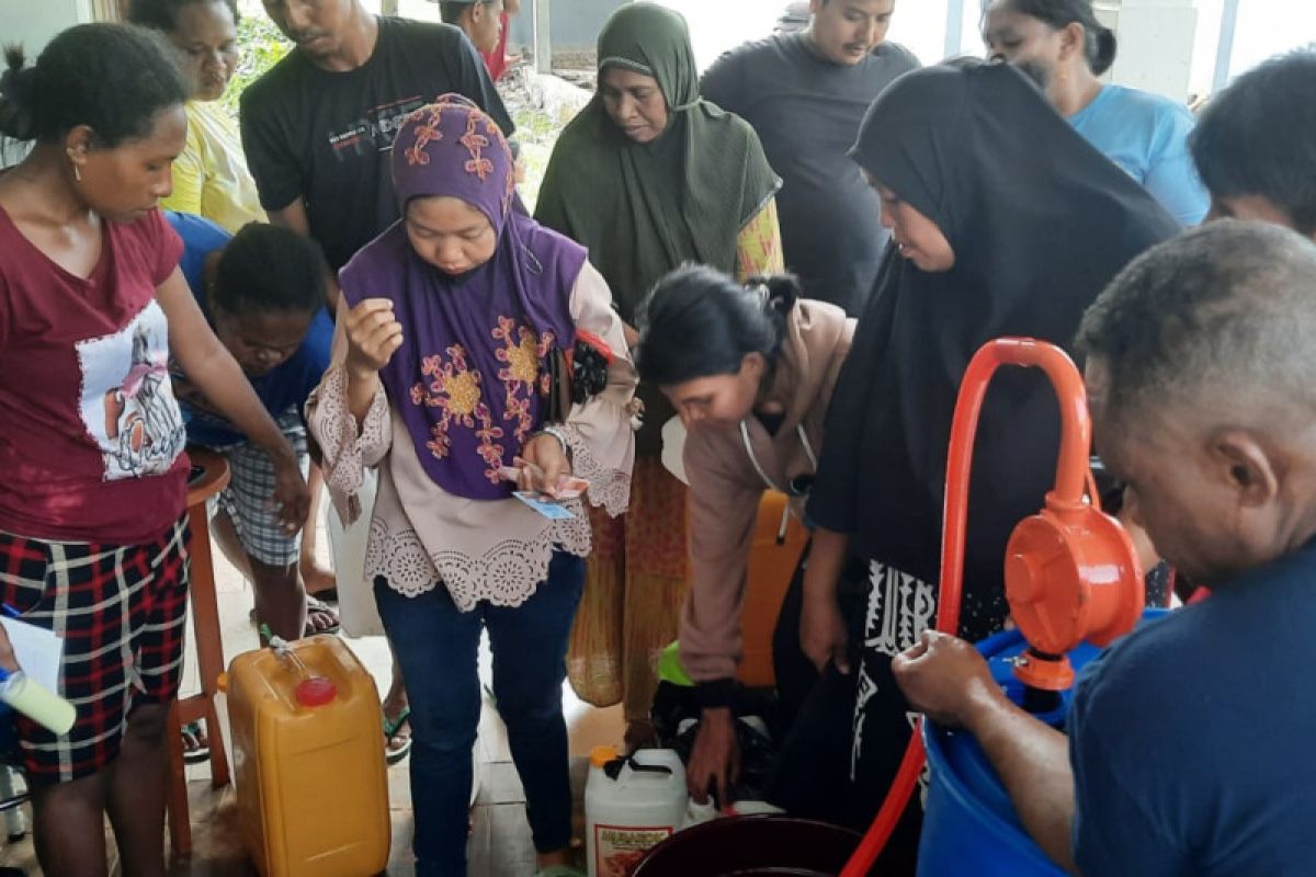 Disperindagkop Teluk Wondama jamin kelancaran pasokan minyak goreng subsidi