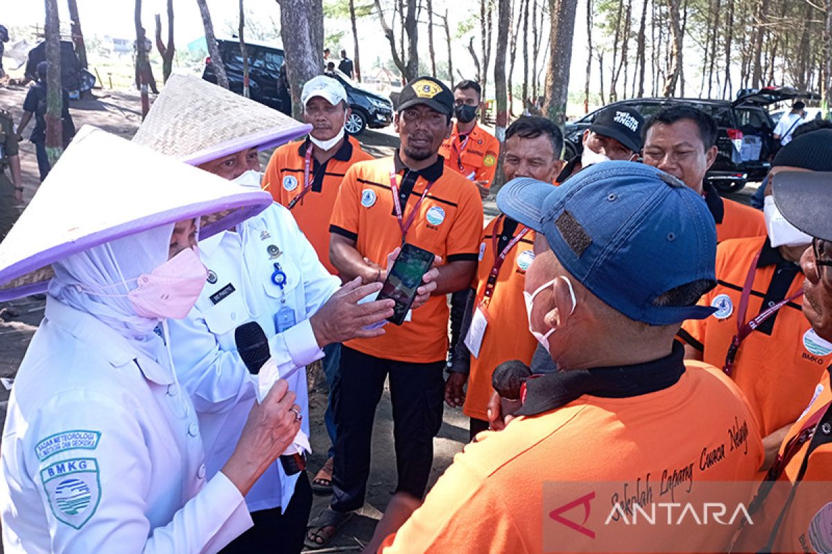 Sekolah Lapang Cuaca Nelayan tingkatkan produktivitas nelayan