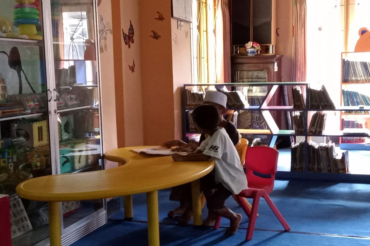 Dinas Perpustakaan menggandeng Disdik Kota Mataram tingkatkan kunjungan