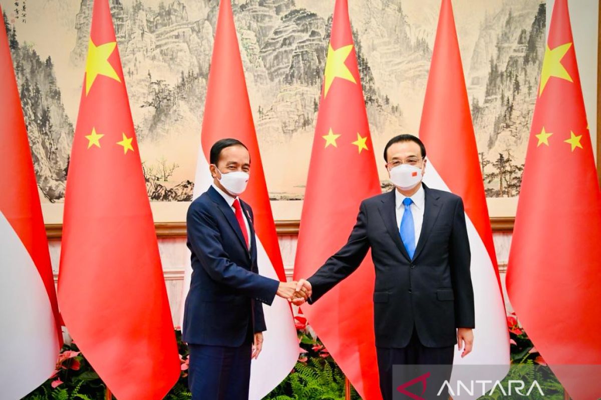 Presiden Jokowi bahas kerja sama ekonomi dengan PM China