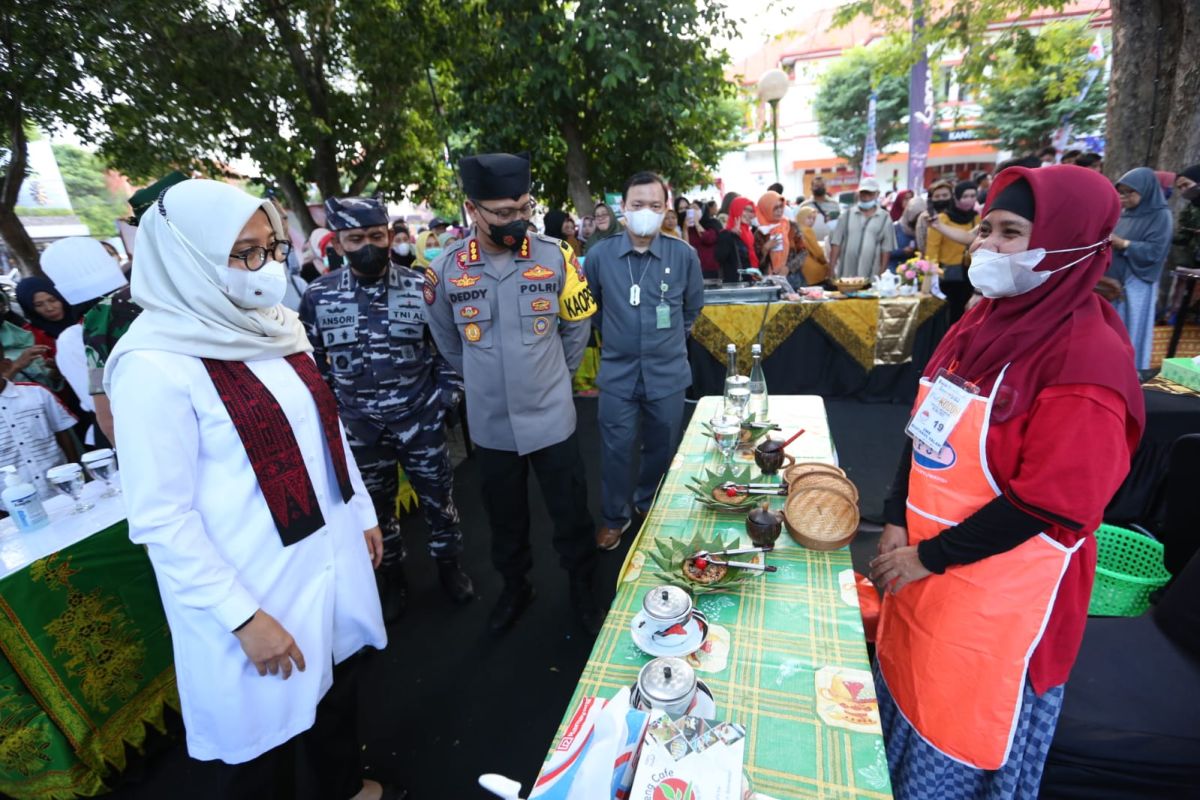 Geliatkan dan kenalkan kuliner tradisional lewat Festival Kucur Banyuwangi