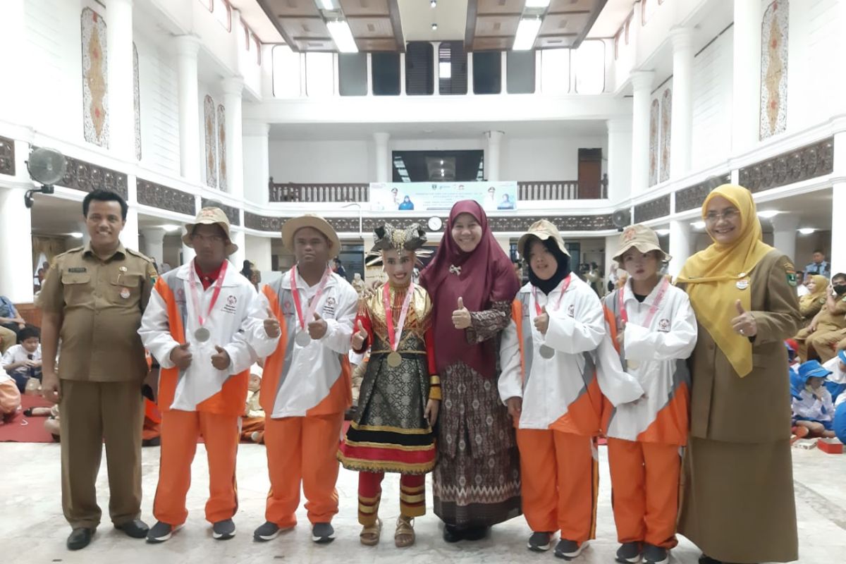 Tim SOIna Sumbar raih peringkat enam pada Pekan Special Olympics Nasional di Semarang