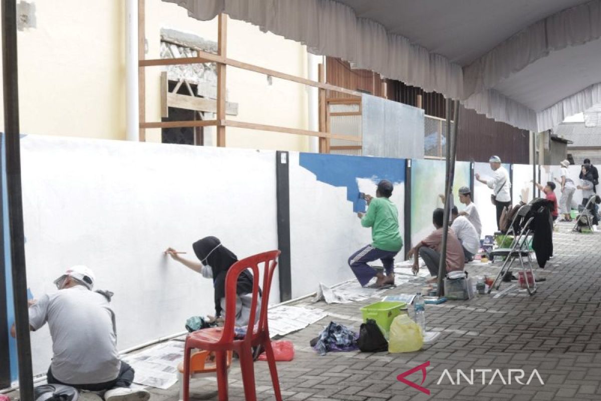 Lomba lukis mural untuk tingkatkan minat pengunjung perpustakaan