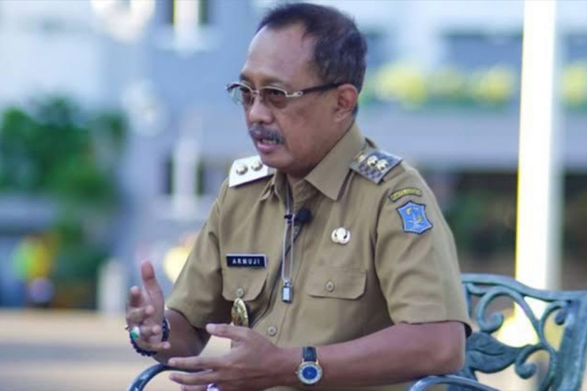 Wawali dorong guru yang ikut sertifikasi di Surabaya diperbanyak lagi