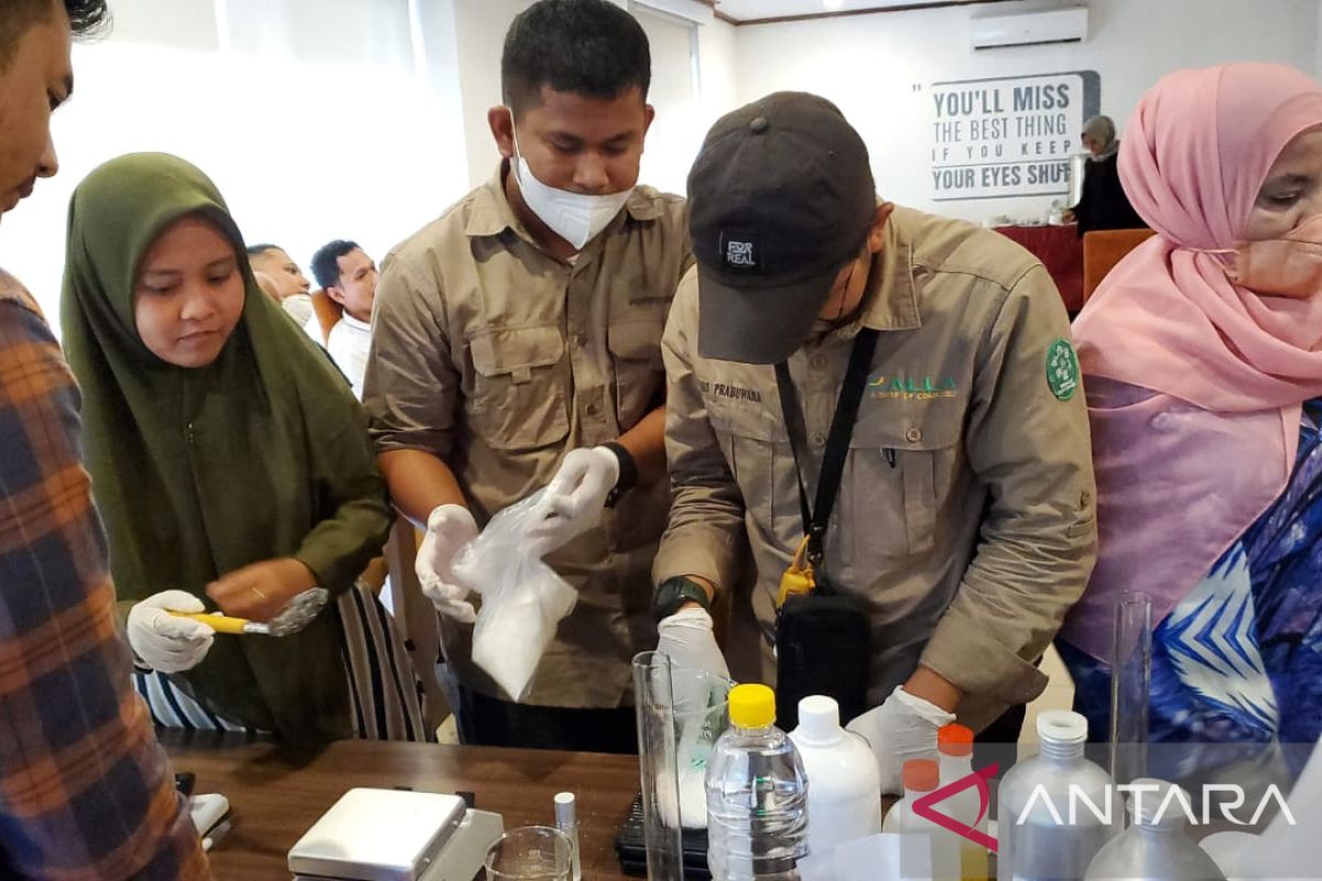 Yayasan Hadji Kalla gandeng ARC Aceh latih UMKM dan petani nilam