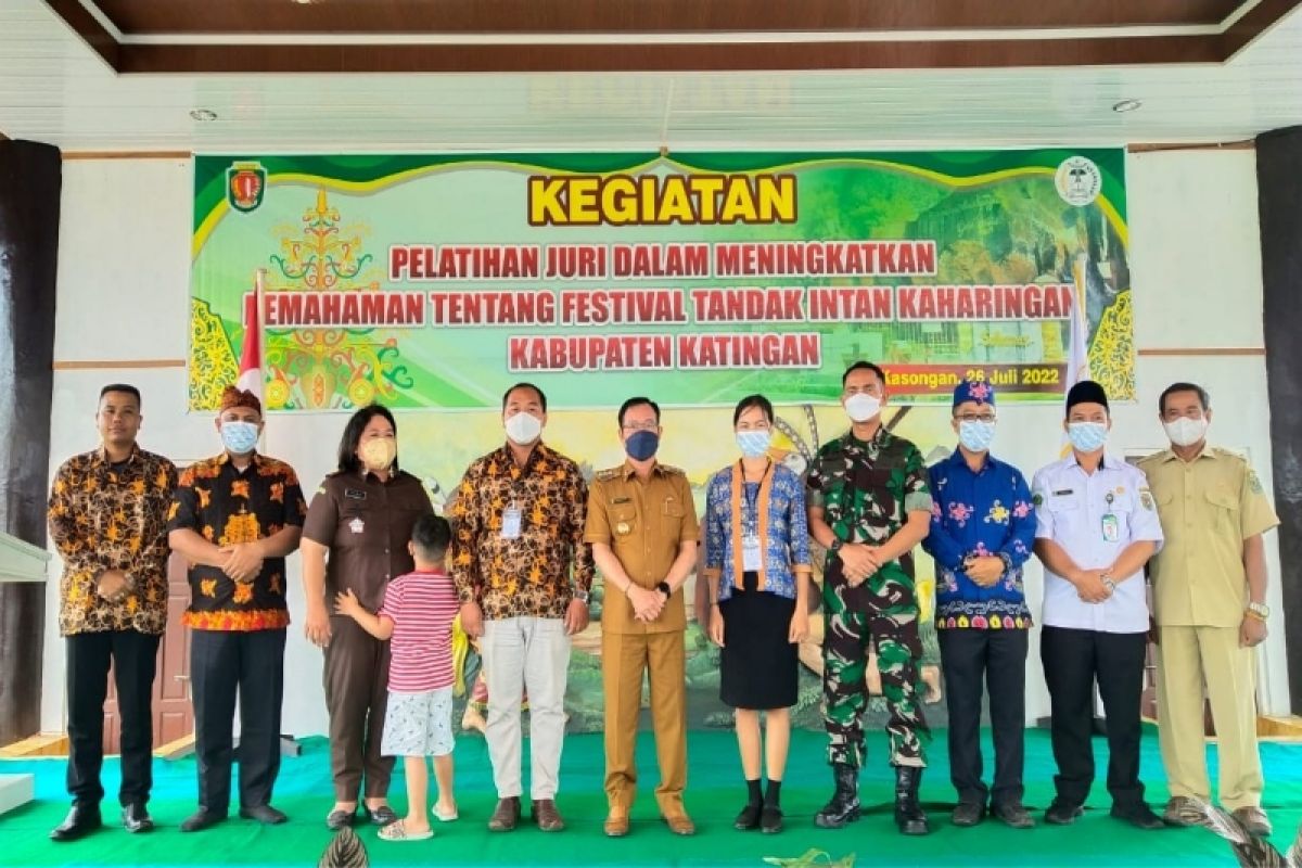 Bupati Katingan sebut FTIK penting untuk pembinaan umat Hindu Kaharingan