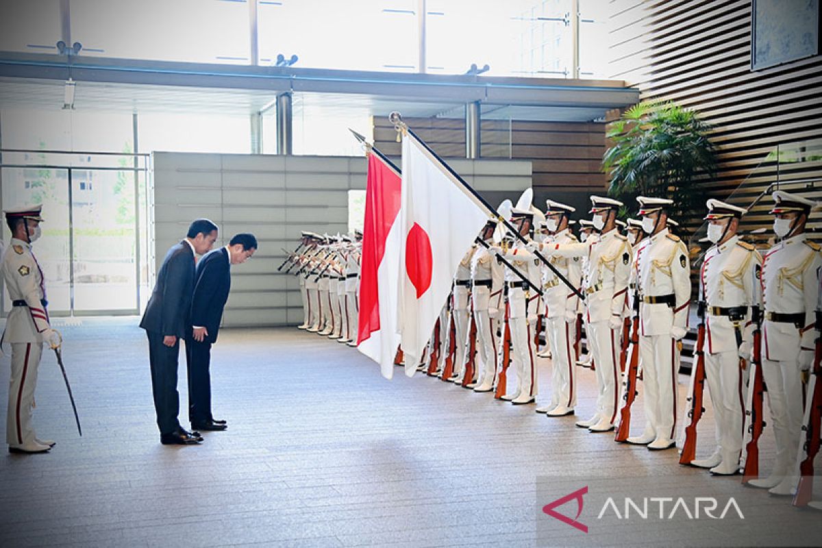 Hoaks! Presiden Jokowi disambut dengan lagu Indonesia Raya dalam bahasa Jepang