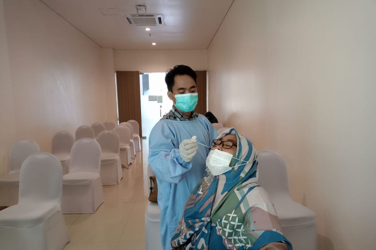 Pasien COVID-19 di Mataram dari pelaku perjalanan