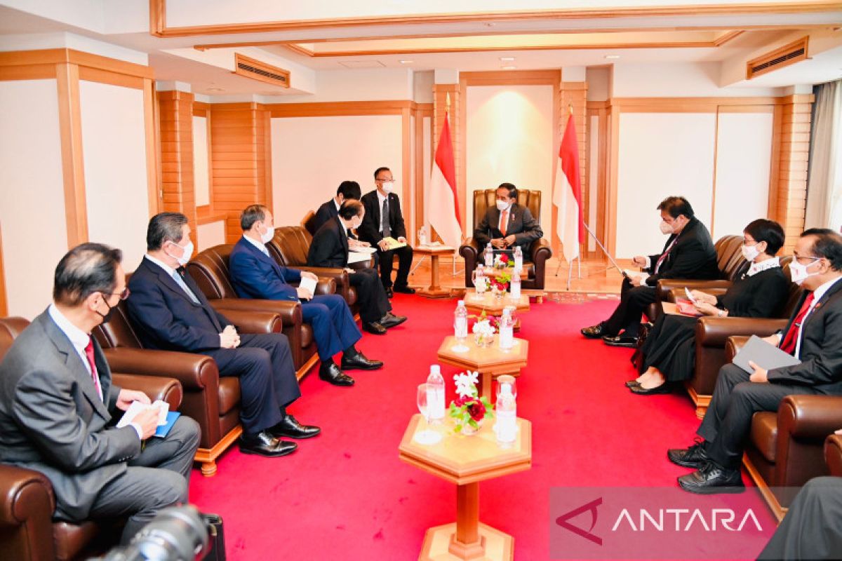 Jokowi terima kunjungan Ketua Liga Parlementer Jepang-Indonesia