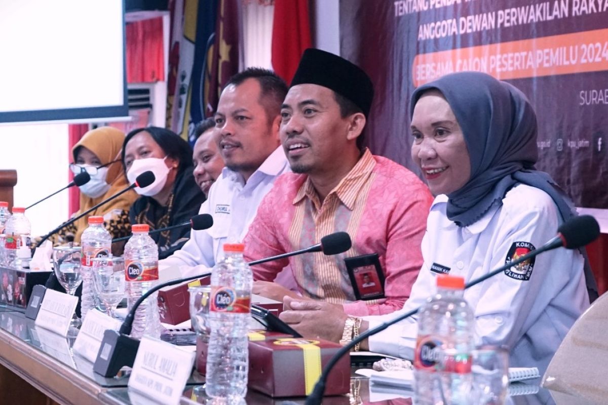 KPU Jatim undang perwakilan parpol sosialisasikan pendaftaran peserta Pemilu 2024