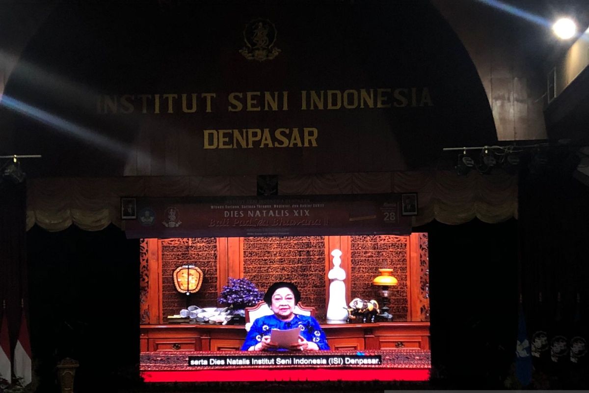 Megawati harapkan ISI kembangkan budaya Bali seperti K-Pop