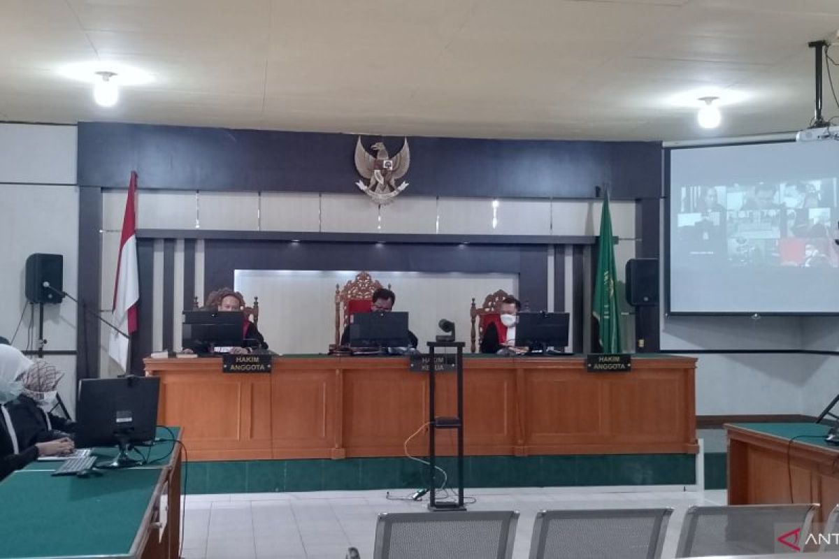 Dituntut 2 tahun, mantan Gubernur Riau Annas Maamun divonis 1 tahun penjara